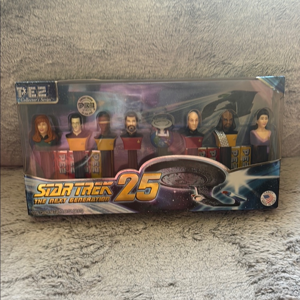 Star Trek Next Generation 25th Anniversary Pez Collector’s Series Dispenser Set